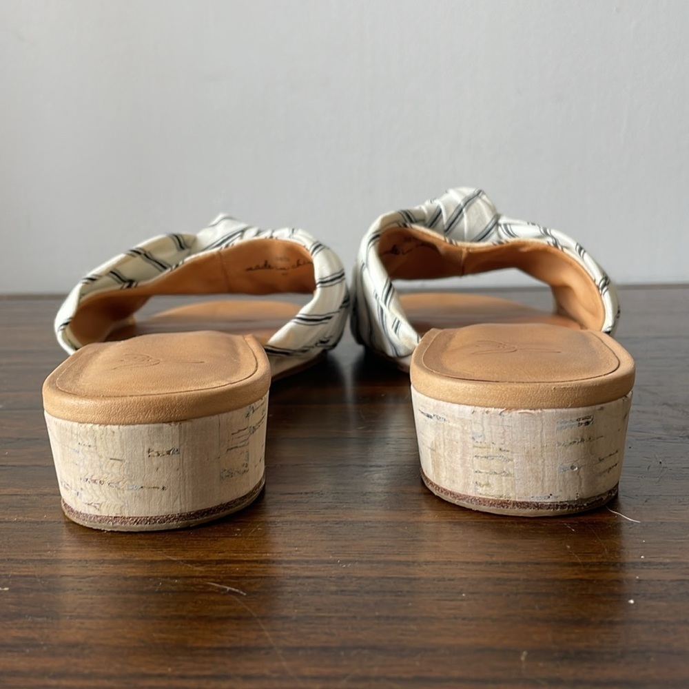 Joie, euro 38.5 US 7-7.5, women’s striped fabric and leather flat slip-on sandal - Picture 6 of 11